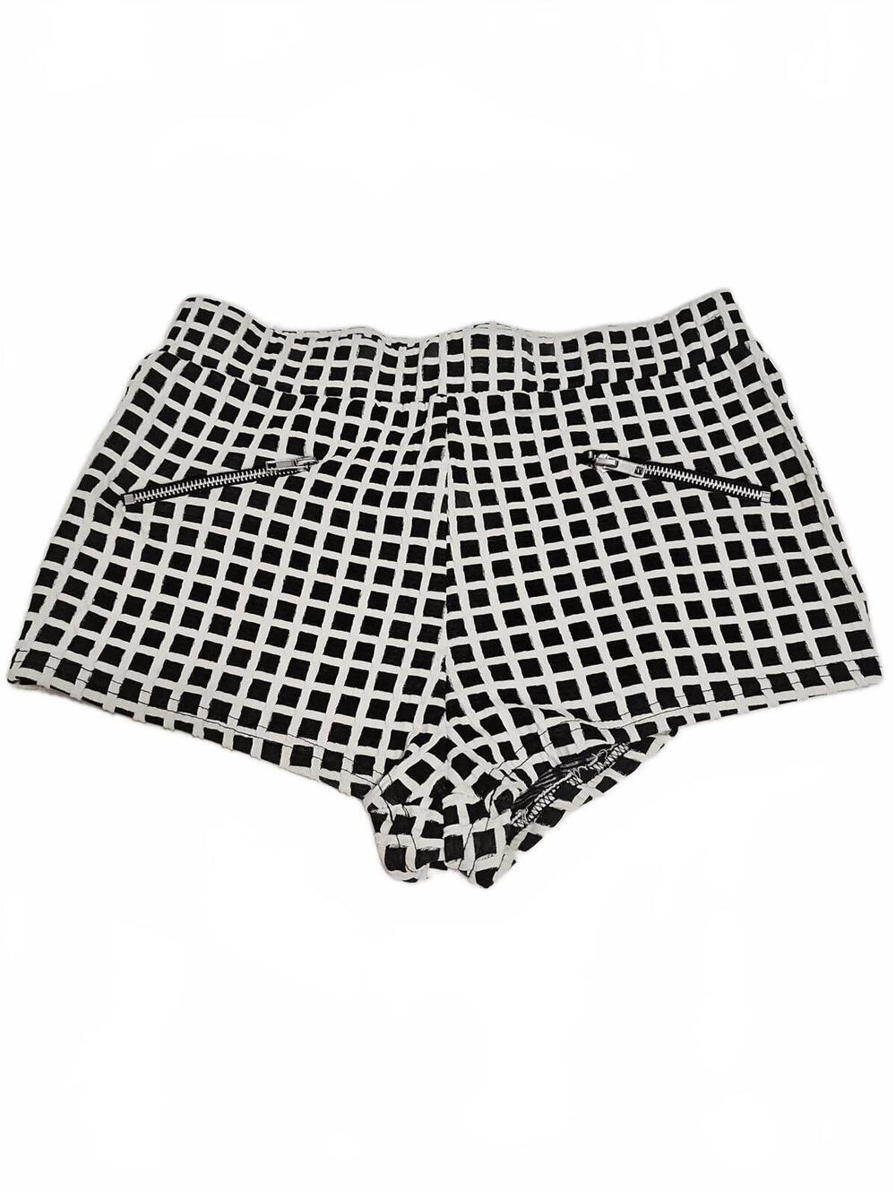 Sparkle & Fade cheeky shorts size 6